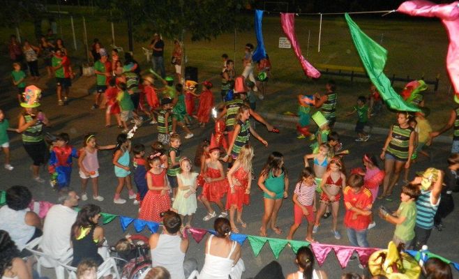 Los colonos del Ciudad en acción