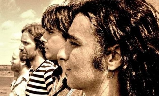 "Dèjá Vu" y un homenaje a "Creedence Clearwater Revival" en el Paseo de la Ribera