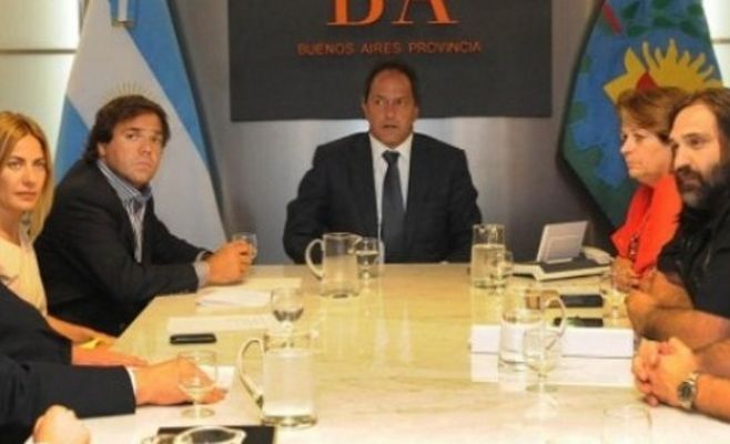 Scioli les va a ofrecer a los docentes menos del 15% de aumento