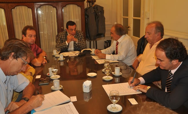 Reunión con la Unión Industrial Zárate