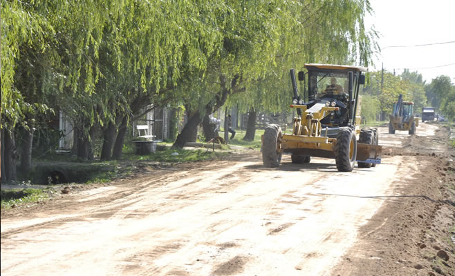 Se realizan mejoras y mantenimiento en calles del Barrio San Cayetano
