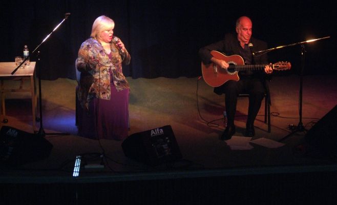 María Graña y Esteban Morgado abrieron la Temporada 2013 del Teatro "Pedro Barbero"