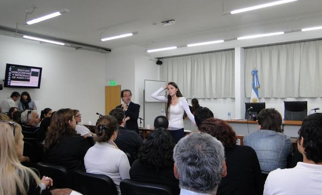 Jueves 25 de abril Juicio 