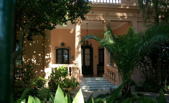 Una cita con la historia, el arte y la música. Una visita a la Quinta La Jovita