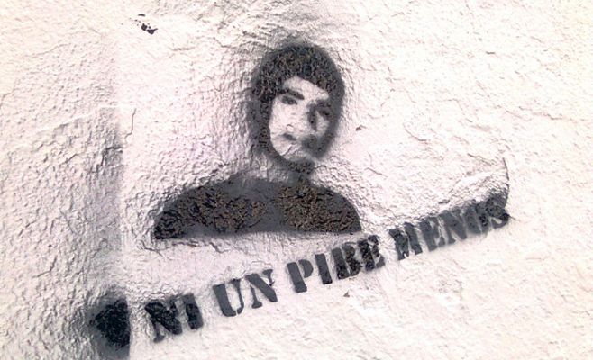 ¡Ni un pibe menos!