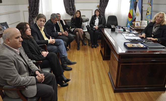 Stella Giroldi recibió a Autoridades del Colegio de Abogados en el marco del 25° Aniversario de su Creación
