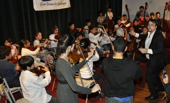 La Orquesta Escuela de Campana amplía su matrícula