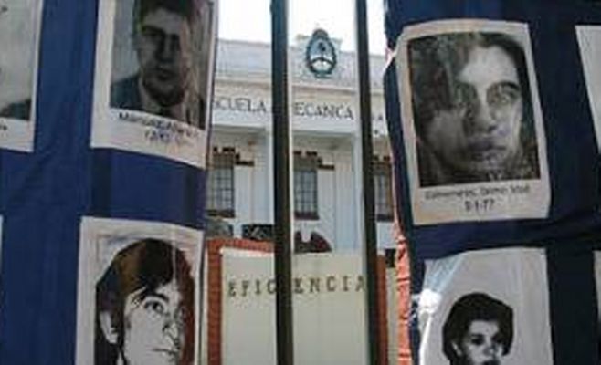 Las Fotos de la ESMA 