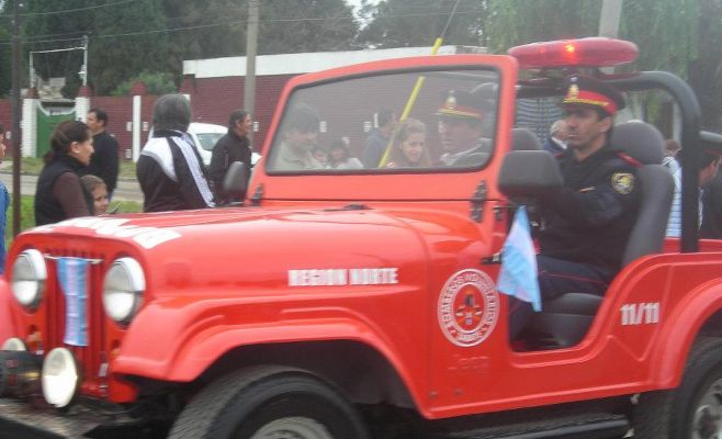 2 de Junio Día de los Bomberos Voluntarios