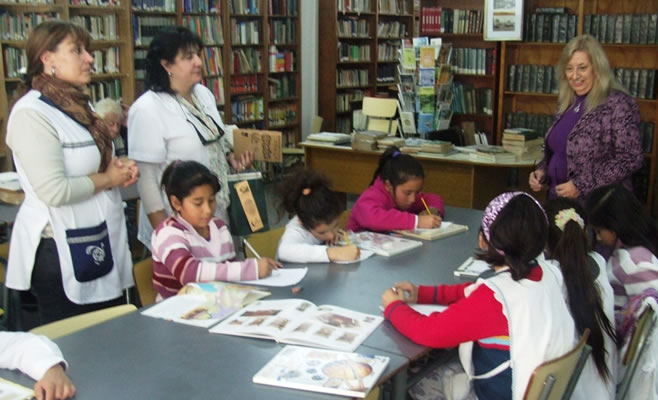 Alumnos Biblioteca Campana