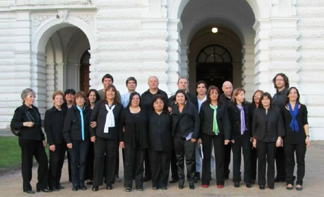 El Coro Municipal Encantando convoca voces masculinas