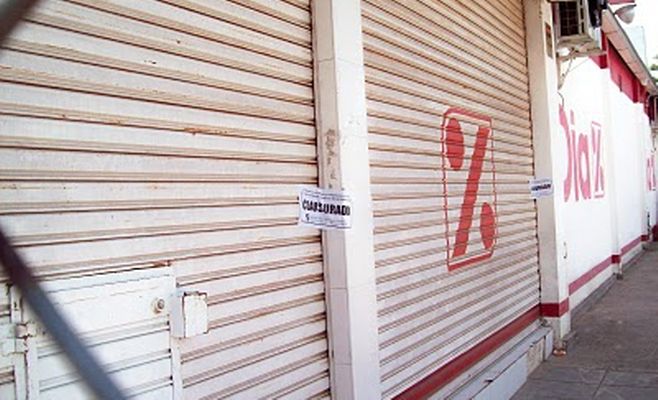 Clausuran el Supermercado Día sucursal Campana