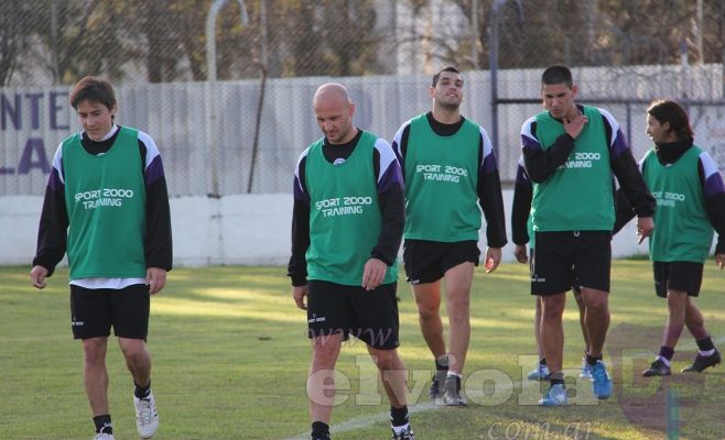El Viola entrena