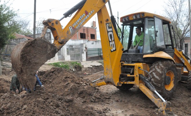 Obras V. Angus
