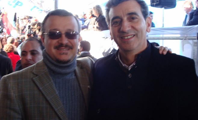 Oscar Trujillo junto al Ministro Florencio Randazzo