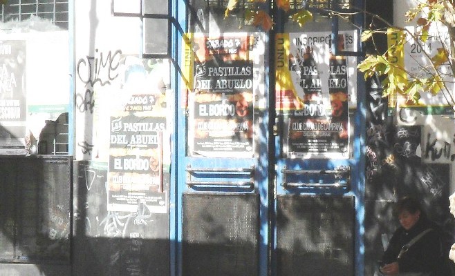 Propiedades Privadas victimas de las pegatinas