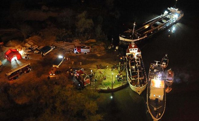 Explosión barcaza