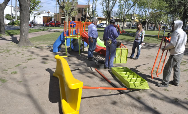 Juegos Plaza Italia Campana 3