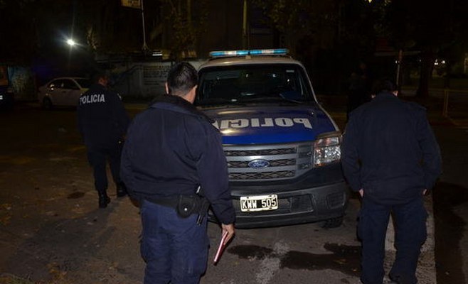 Policia enfrentamiento