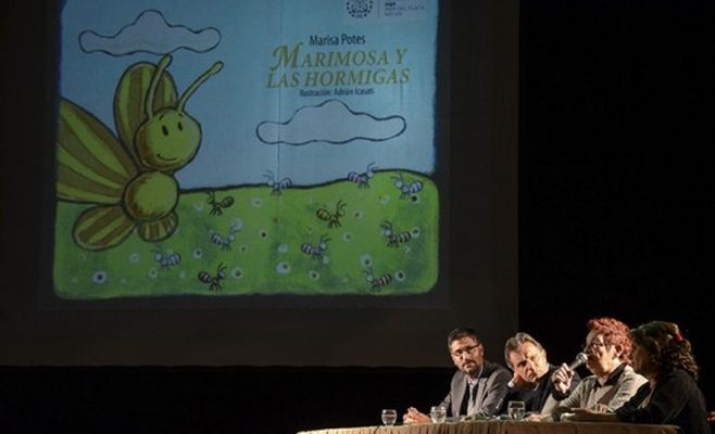 Mariposas y Hormigas