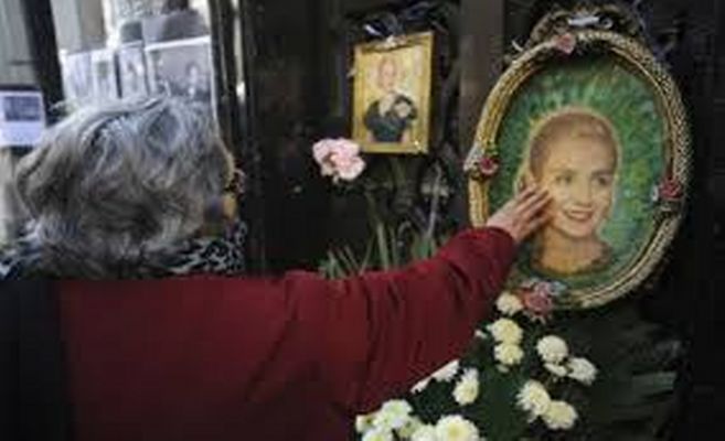 Evita