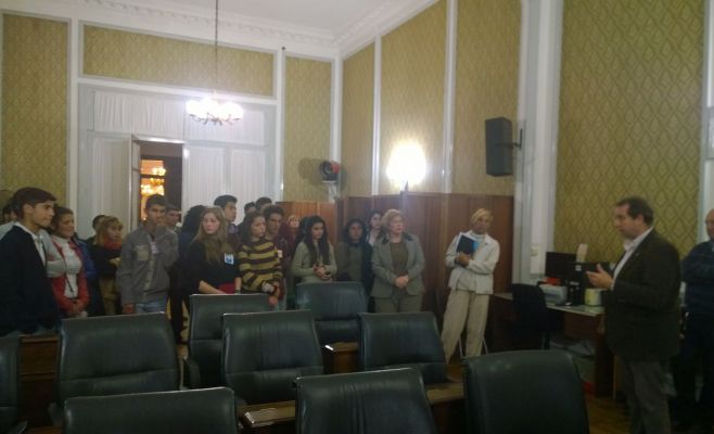 Parlamento juvenil