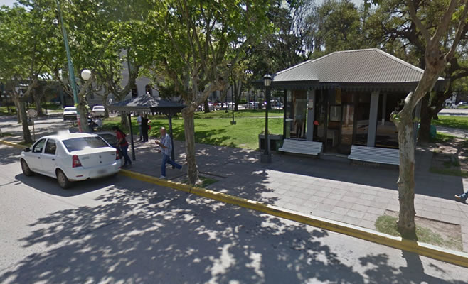 Taxis Plaza Mitre