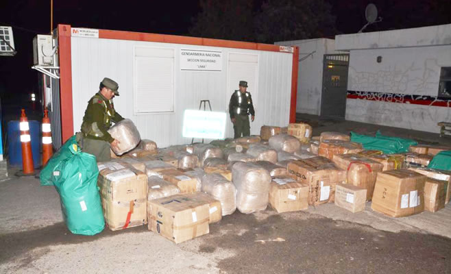 Gendarmeria Mercaderia Lima