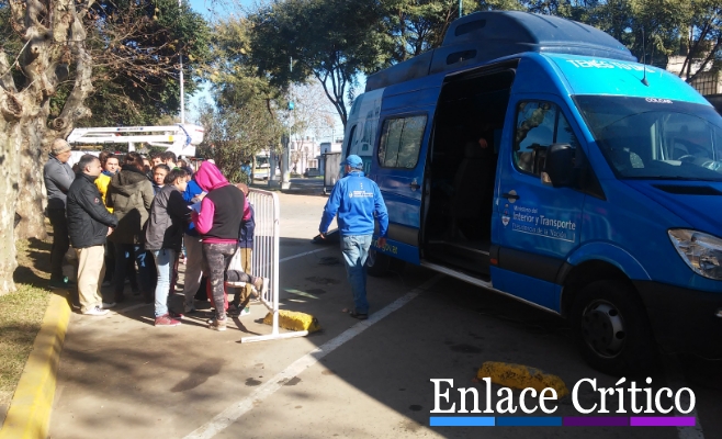Tramite DNI Zarate