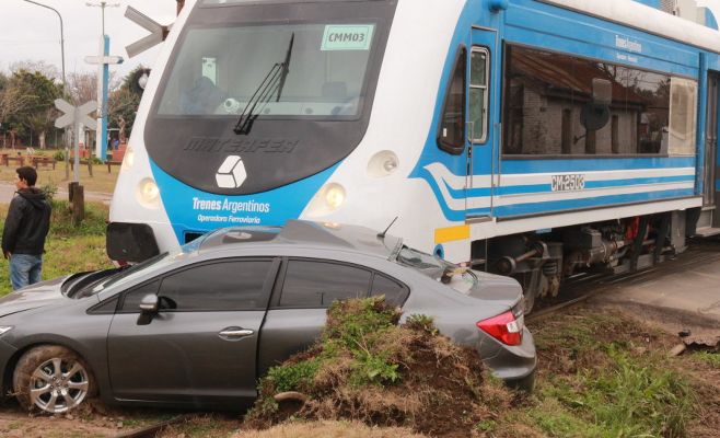 Tren - auto