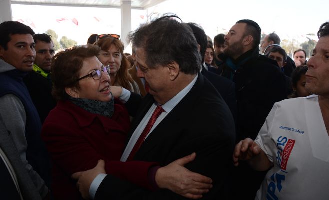 La Secretaria de Salud, Dra. Schinoni