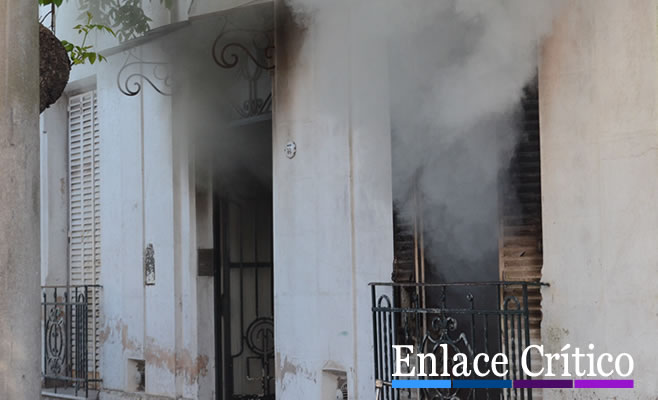 Bomberos Policia Local Incendio Bolivar y Soler