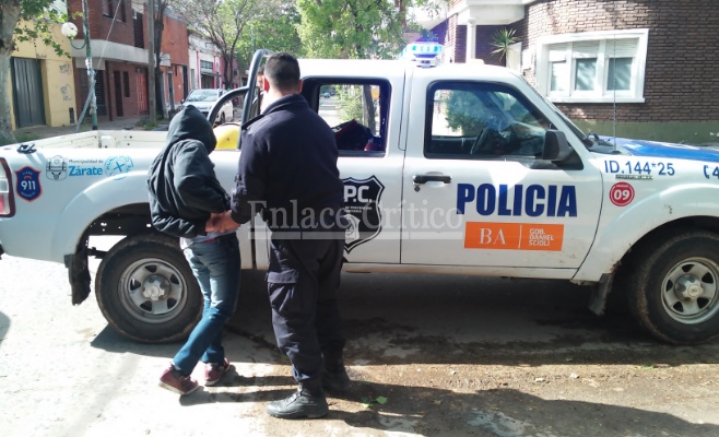 Detencion Policia CPC Ameghino y Alem