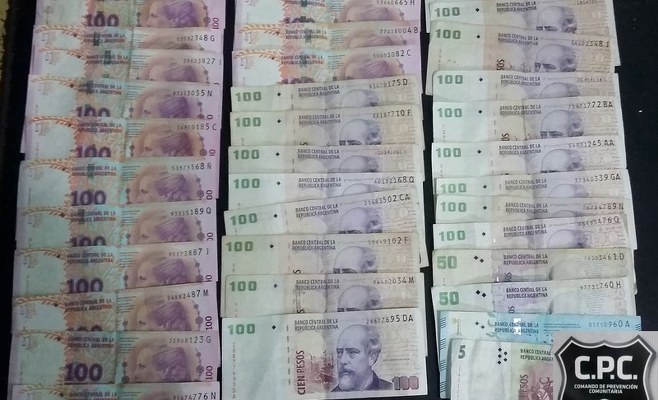 Dinero robado