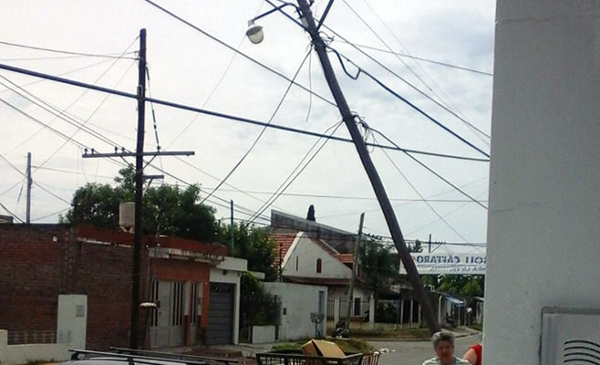 Poste Telecom Caido 3