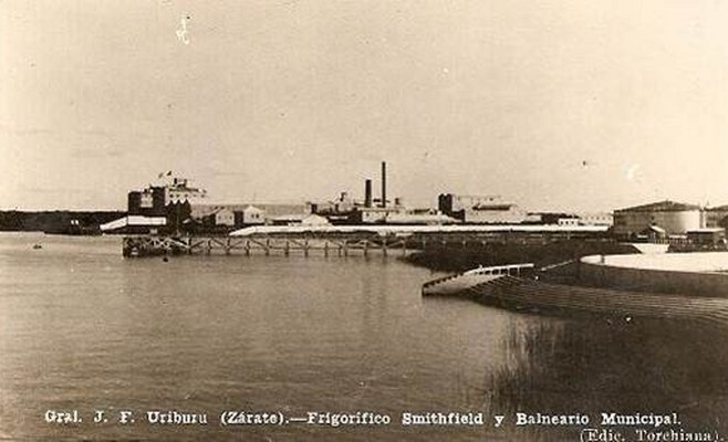 FRIGORIFICO SMITHFIELD DESDE EL BALNEARIO