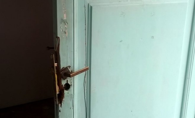 Puerta violada