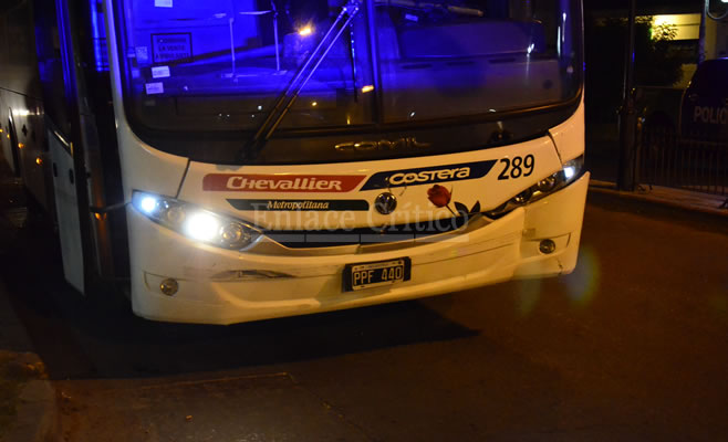 Choque Laprida y Lavalle 14