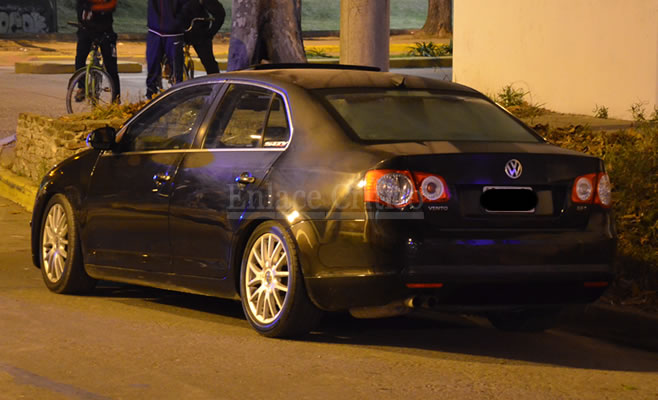 Auto Baleado Conesa y Mitre (2)