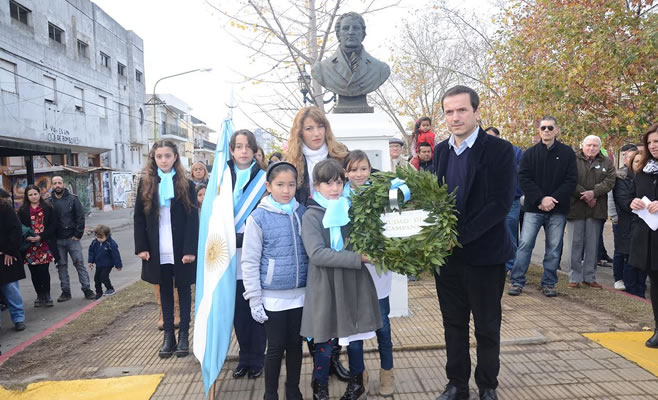 Campana Dia de la Bandera