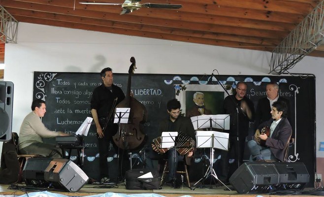 Quinteto, escuela