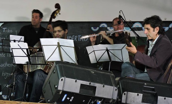 Quinteto, escuela