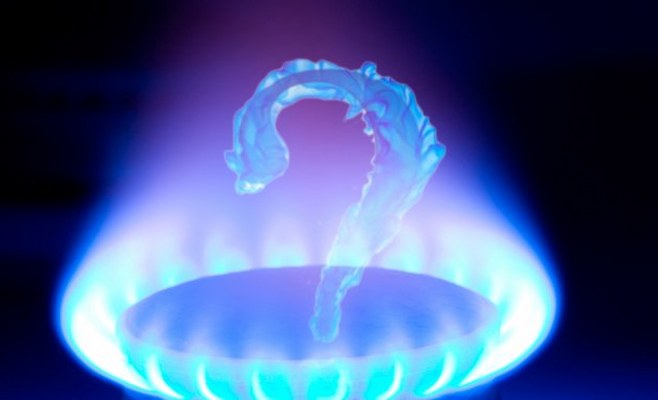 Gas