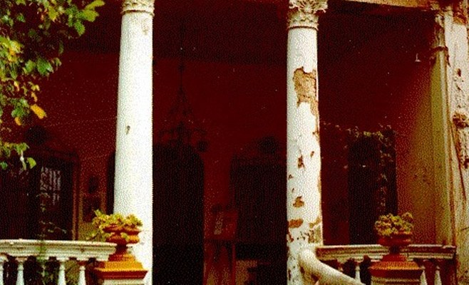 LA QUINTA JOVITA ANTES DE LA RESTAURACIÓN DE LA FACHADA
