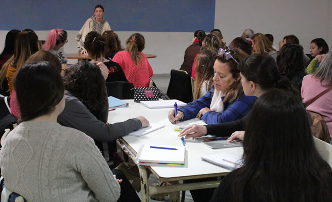 Curso Indumentaria Campana