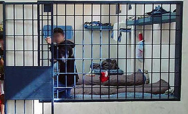 Menores detenidos
