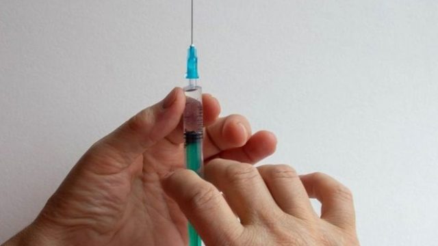 COVID-19: Cuál fue la efectividad de cada vacuna
