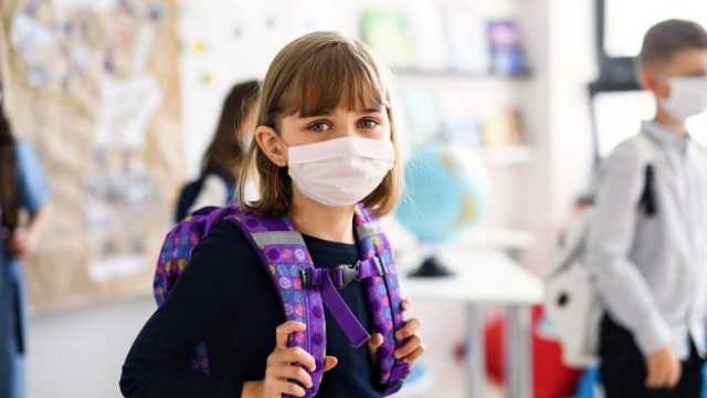 Barbijo: Sanitaristas de todo el país recalcaron la importancia de su uso