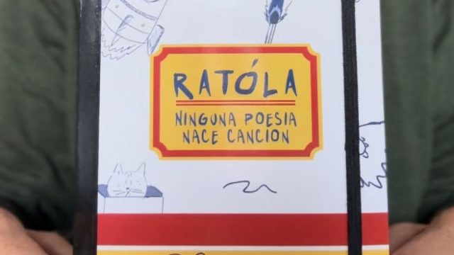 Ratola presenta “Ninguna Poesía Nace Canción”, su primer libro