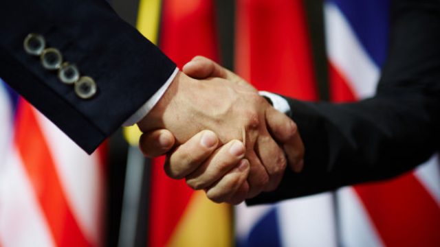 "NO TENGO IDEA DE SUS CRITERIOS POLÍTICOS” por Guillermo Rivelis